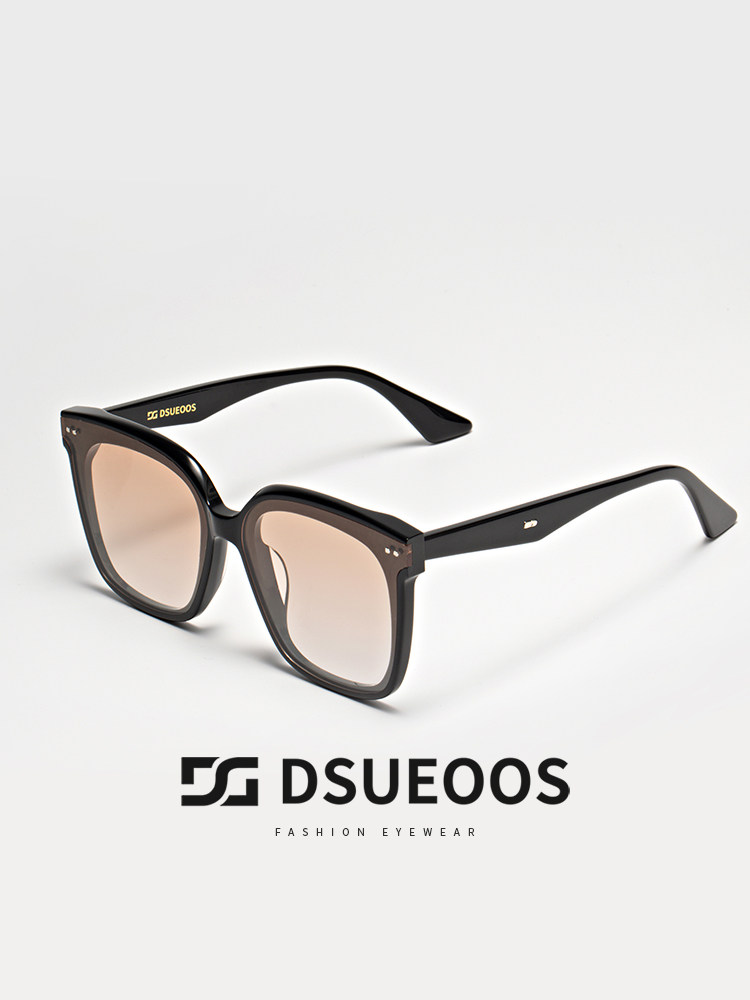 DSUEOOS Vintage Square Sunglasses for Men & Women - UV400 Protection Sunset Tint Retro Eyewear - DSUEOOS