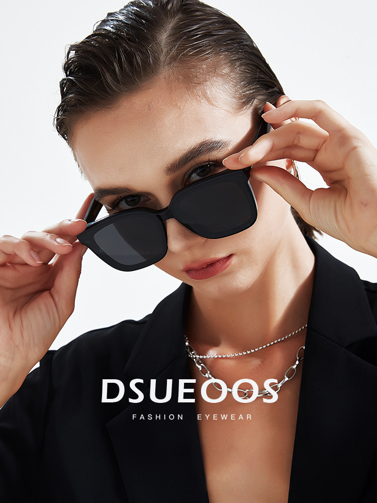 DSUEOOS Vintage Square GM Sunglasses - UV400 Protection Luxury Sunshades for Men & Women - DSUEOOS