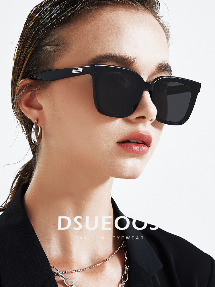DSUEOOS Vintage Square GM Sunglasses - UV400 Protection Luxury Sunshades for Men & Women - DSUEOOS